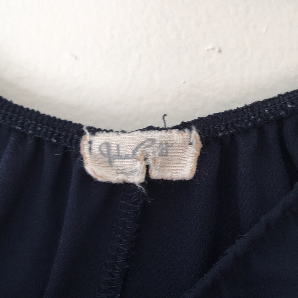 Brandy Melville navy flowy shorts - Picture 2 of 2